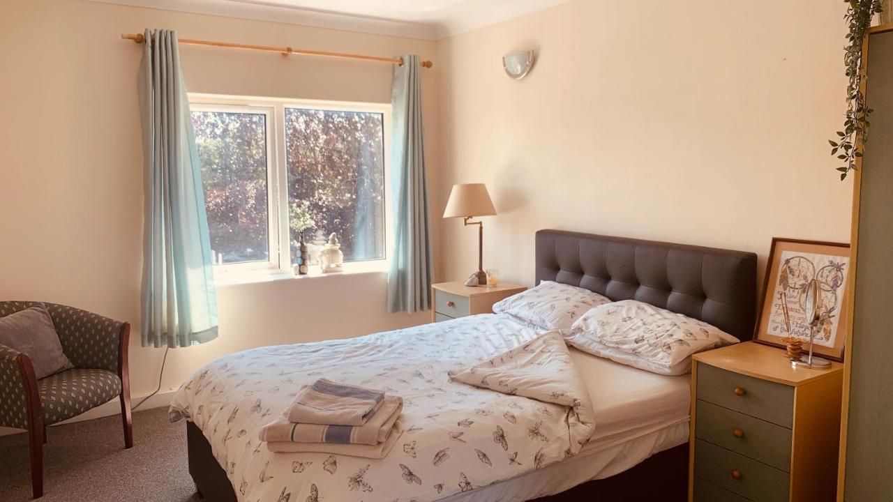 Sea Breeze Apartments Porthcawl Esterno foto